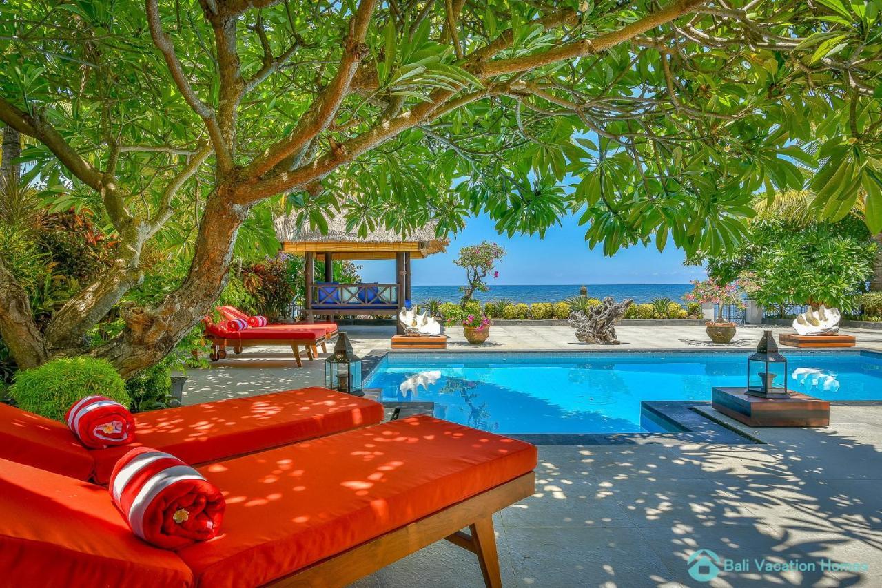 Villa Kamboja - Intimate Luxury Lovina Beach Villa Banjar  Екстер'єр фото